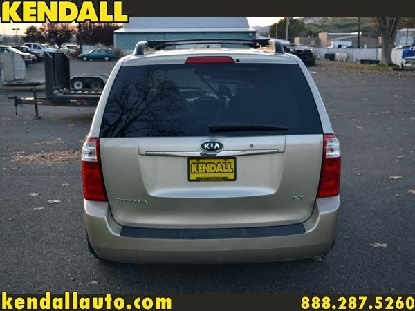 Kia Sedona 2008 photo 5