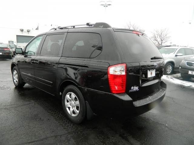 Kia Sedona 2008 photo 3