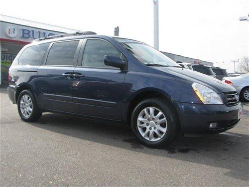 Kia Sedona 2008 photo 2