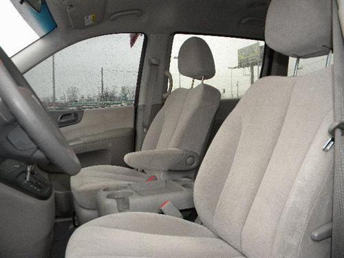 Kia Sedona 2008 photo 4