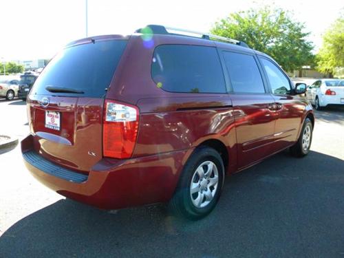 Kia Sedona 2008 photo 4