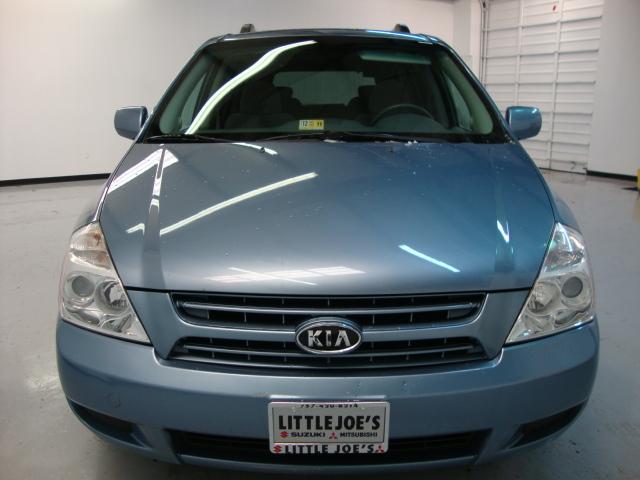 Kia Sedona Open-top Other