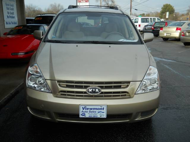 Kia Sedona 2008 photo 2