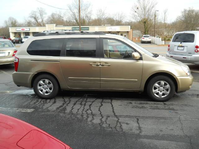 Kia Sedona 2008 photo 1