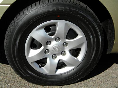 Kia Sedona 2008 photo 2