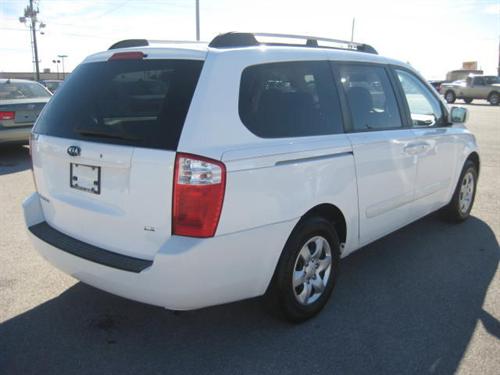 Kia Sedona 2008 photo 3