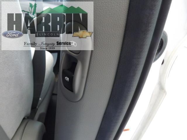 Kia Sedona 2008 photo 4