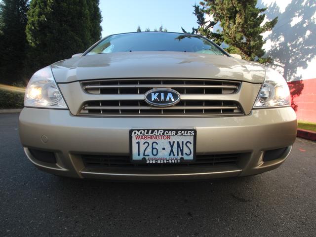 Kia Sedona 2008 photo 5