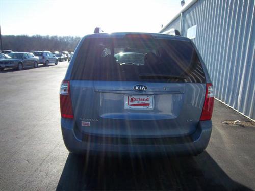 Kia Sedona 2008 photo 2