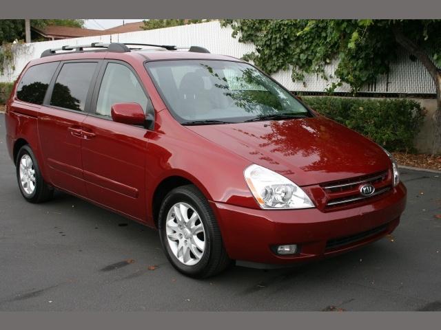 Kia Sedona Elk Conversion Van Unspecified