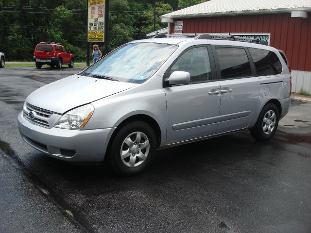 Kia Sedona 2008 photo 4