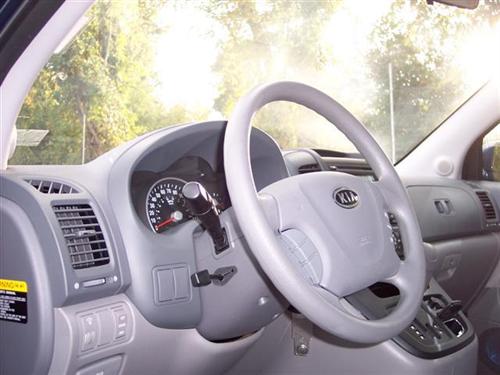 Kia Sedona 2008 photo 5