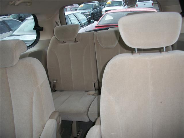 Kia Sedona 2008 photo 3