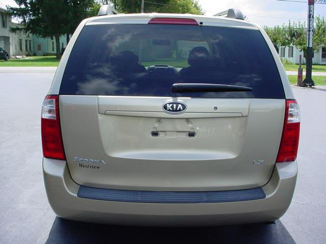 Kia Sedona 2008 photo 4
