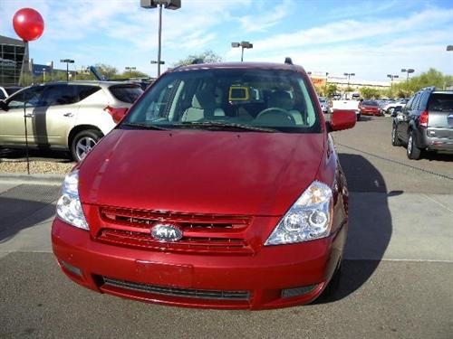 Kia Sedona 2008 photo 2