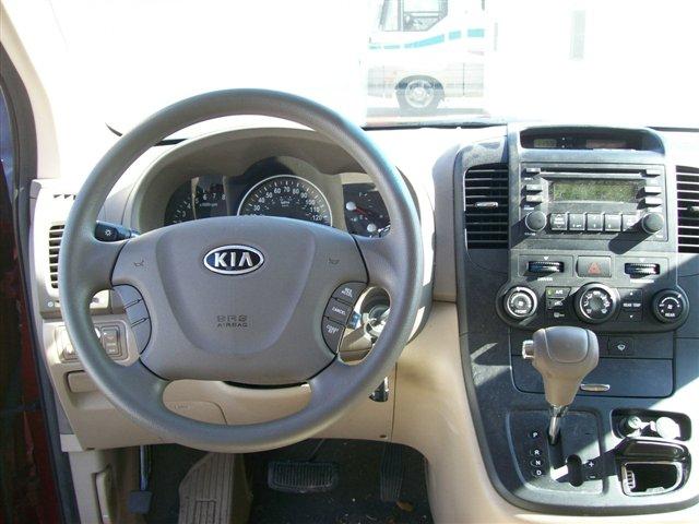 Kia Sedona 2008 photo 5