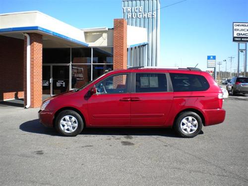 Kia Sedona 2009 photo 4
