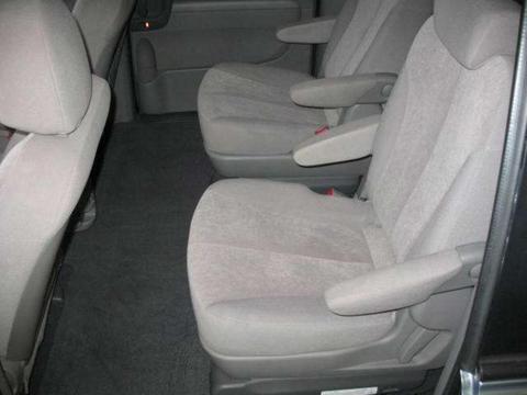 Kia Sedona 2009 photo 1