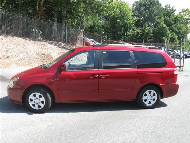 Kia Sedona 2009 photo 2