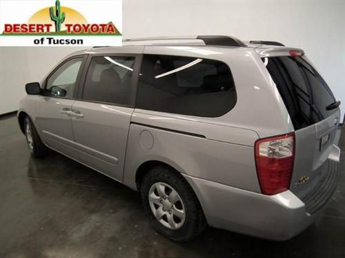 Kia Sedona 2009 photo 3