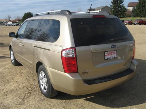 Kia Sedona 2009 photo 3