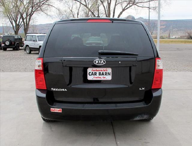 Kia Sedona 2009 photo 2
