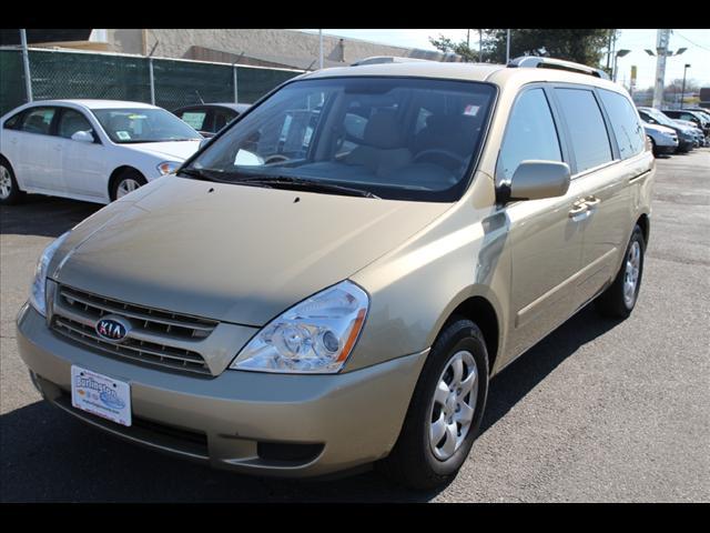 Kia Sedona Elk Conversion Van MiniVan