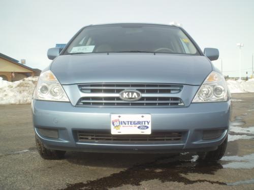 Kia Sedona 2010 photo 1