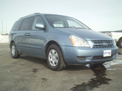 Kia Sedona 2010 photo 2