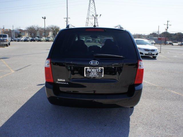 Kia Sedona Unknown MiniVan