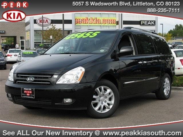 Kia Sedona Open-top MiniVan