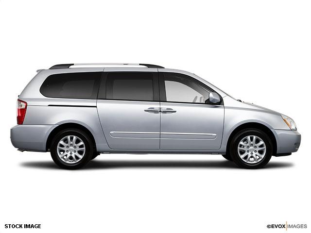 Kia Sedona 2010 photo 11
