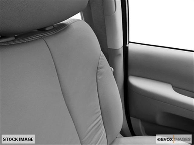 Kia Sedona 2010 photo 6