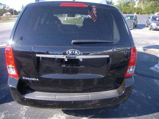 Kia Sedona 2011 photo 5
