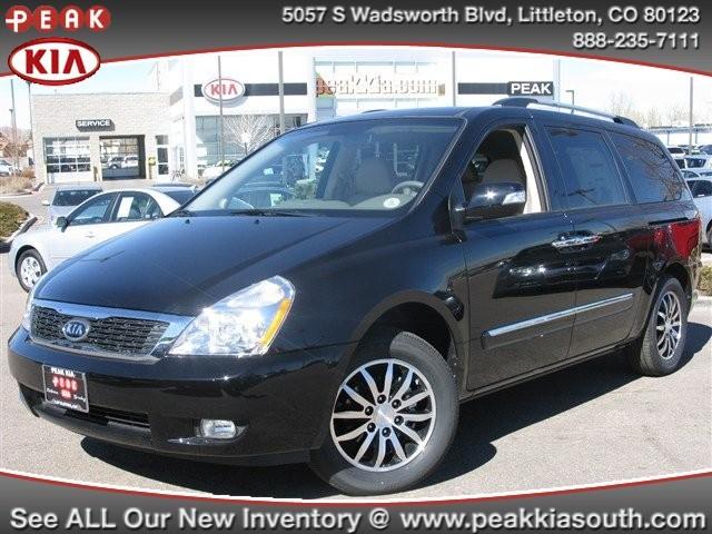 Kia Sedona Open-top MiniVan