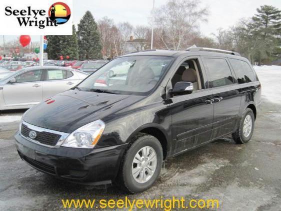 Kia Sedona 2011 photo 3