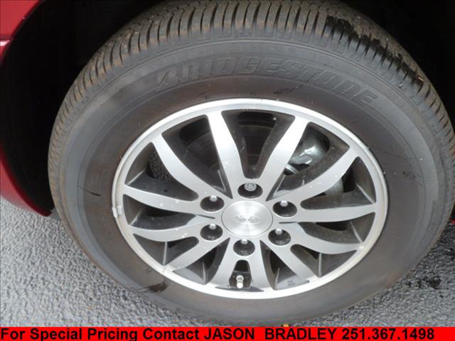 Kia Sedona 2011 photo 3