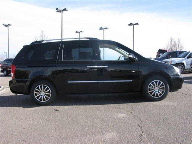 Kia Sedona 2011 photo 5