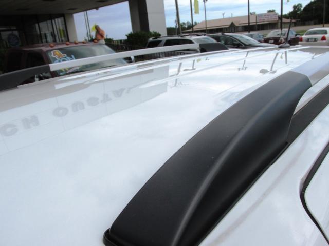 Kia Sedona 2012 photo 2