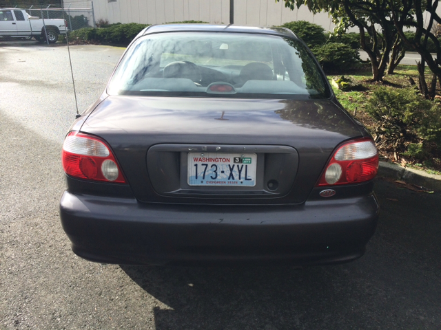 Kia Sephia 2000 photo 2