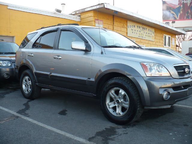 Kia Sorento 2003 photo 1