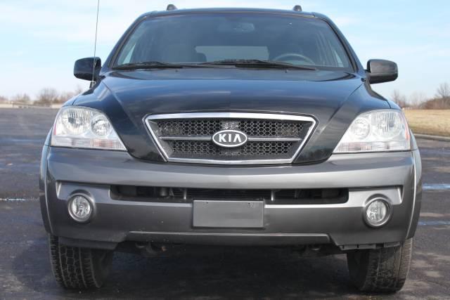 Kia Sorento 2003 photo 1