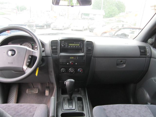 Kia Sorento 2003 photo 9