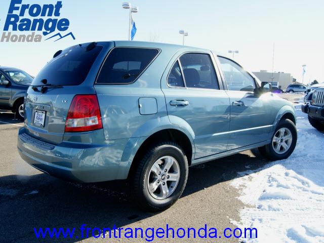 Kia Sorento 2003 photo 2