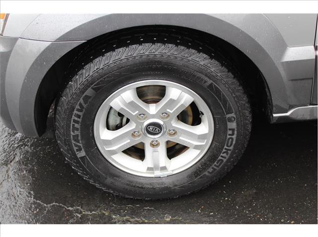 Kia Sorento 2003 photo 12