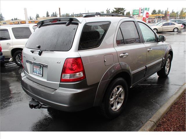 Kia Sorento 2003 photo 18