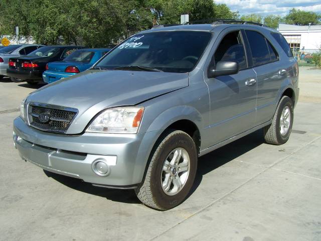 Kia Sorento 2004 photo 1