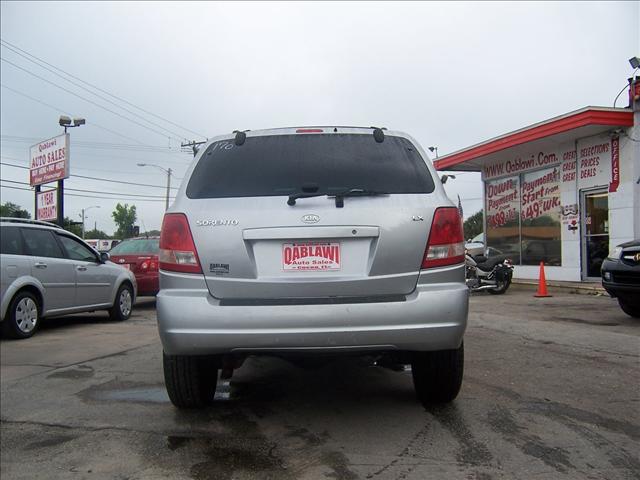 Kia Sorento 2004 photo 3