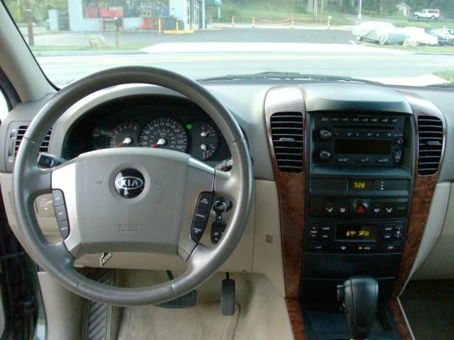 Kia Sorento 2004 photo 3