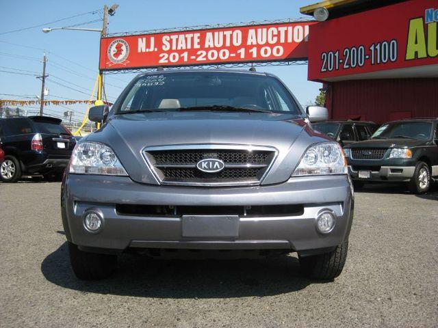 Kia Sorento 2004 photo 2